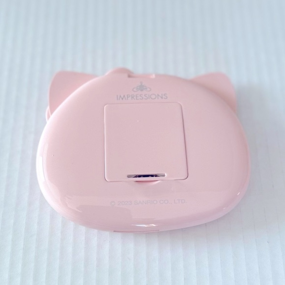 Hello Kitty Compact LED Mirror - Picture 7 of 10